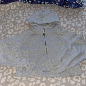 Lululemon Gray Half-Zip Hooded Pullover - Scuba Quarter Zip